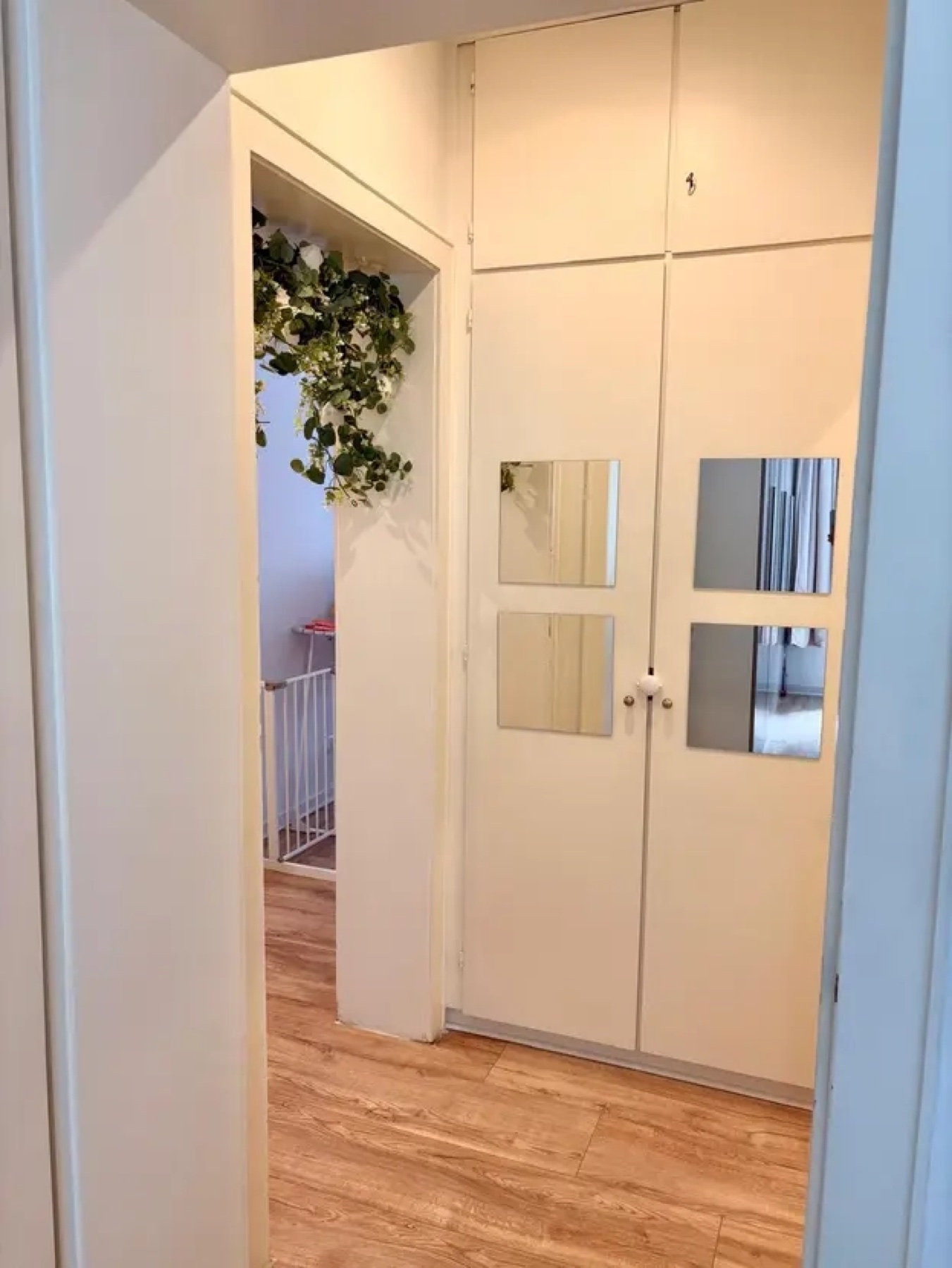 Diele mit Einbauschrank